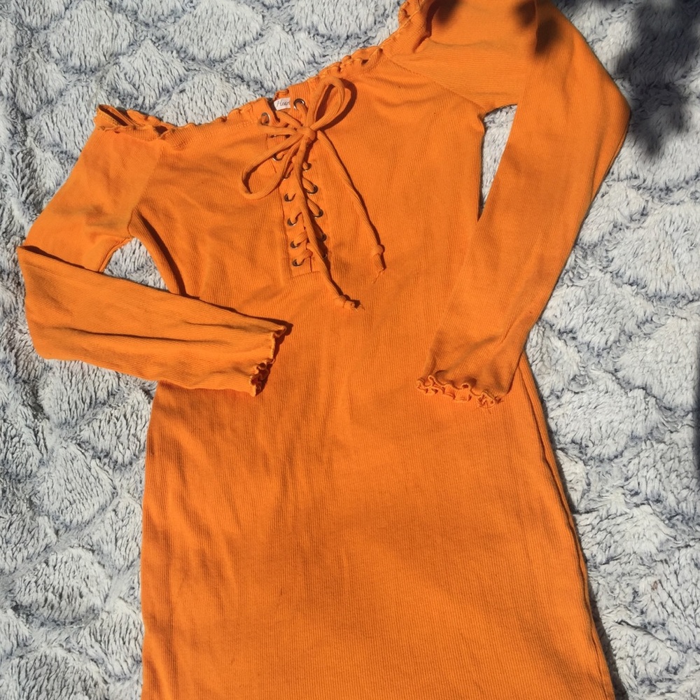 heart hips long sleeve orange dress